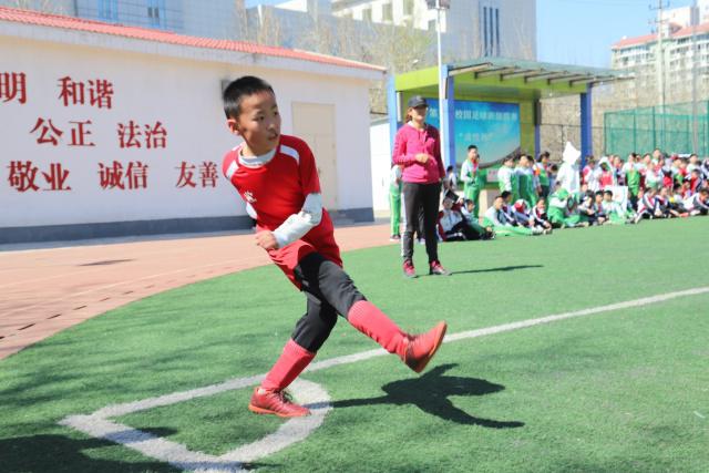 独行侠锁定西部第5首轮战快船 尼克斯逆转篮网