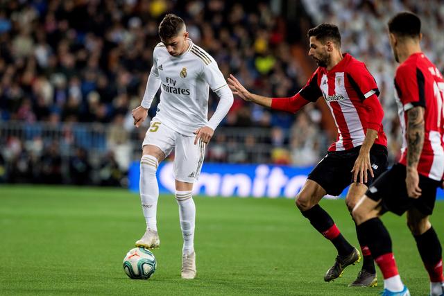 绿军大胜雷霆提前锁联盟第一 篮网险胜步行者